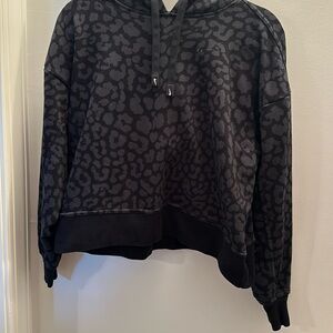 Women’s Nike black cheetah cropped hoodie